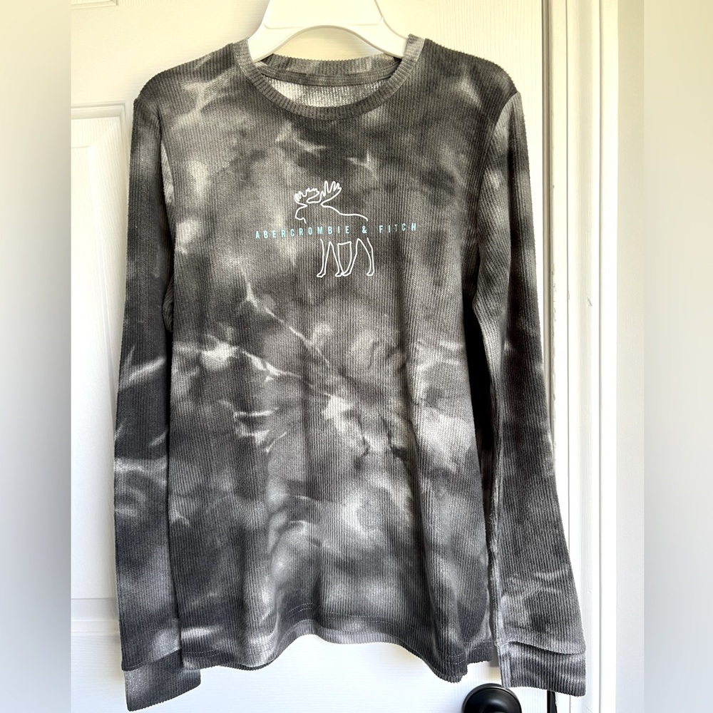 Abercrombie Kids Waffle Cozy Long Sleeve size 15/16
